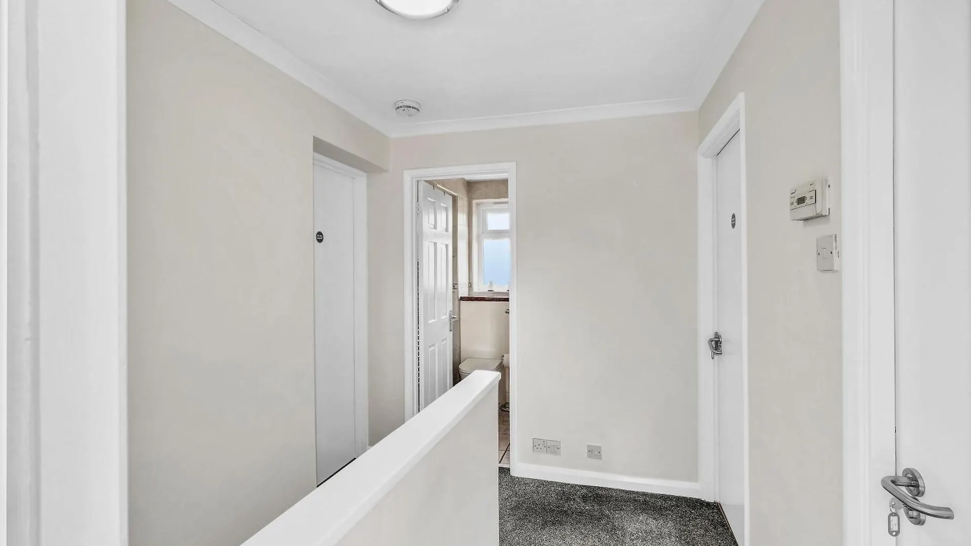 Elegant 5 Bedroom And 3 Bathroom Home In St Annes Stanwell